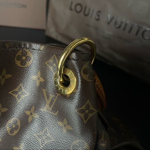 Louis Vuitton Artsy MM Monogram Canvas - Picture 4 of 16